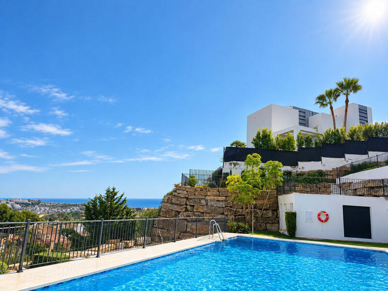 Leilighet for langtidsleie i El Paraiso, Málaga