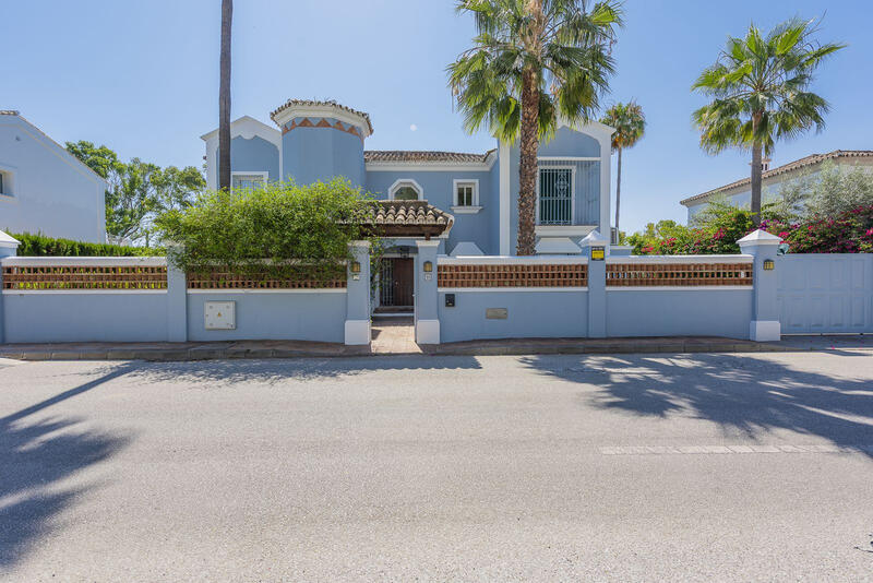 4 bedroom Villa for Long Term Rent 4 bedroom Villa for Long Term Rent