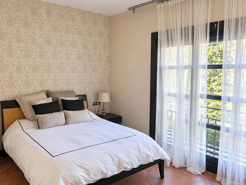 4 bedroom Duplex for Short Term Rent