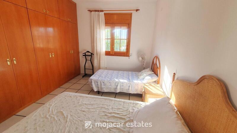 4 Cuarto Villa en venta