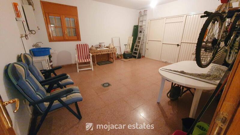 4 Cuarto Villa en venta