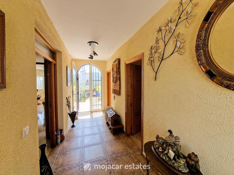 4 Cuarto Villa en venta