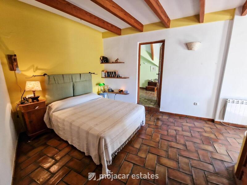 7 Cuarto Villa en venta