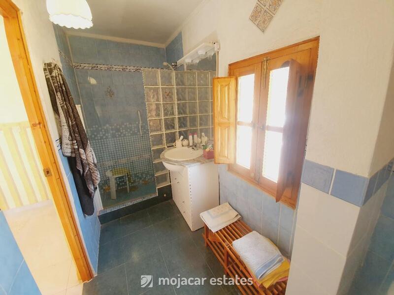 4 Cuarto Villa en venta