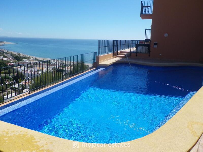 Villa for Short Term Rent in Mojácar, Almería