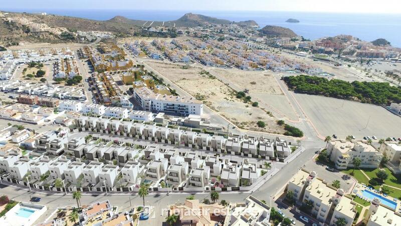 3 Cuarto Villa en venta