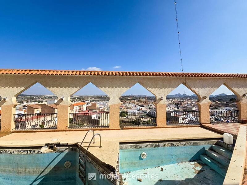 Villa for sale in Turre, Almería