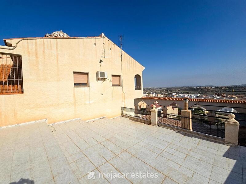 4 bedroom Villa for sale