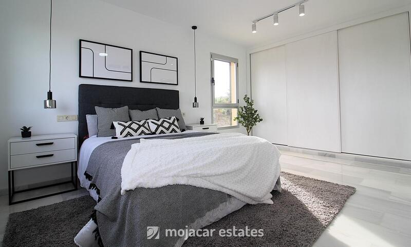 6 soverom Villa til salgs