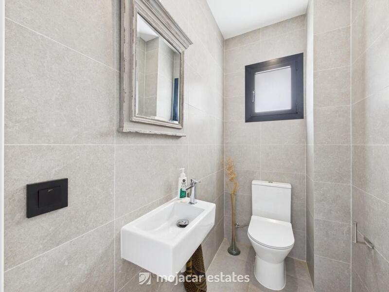 4 bedroom Villa for sale
