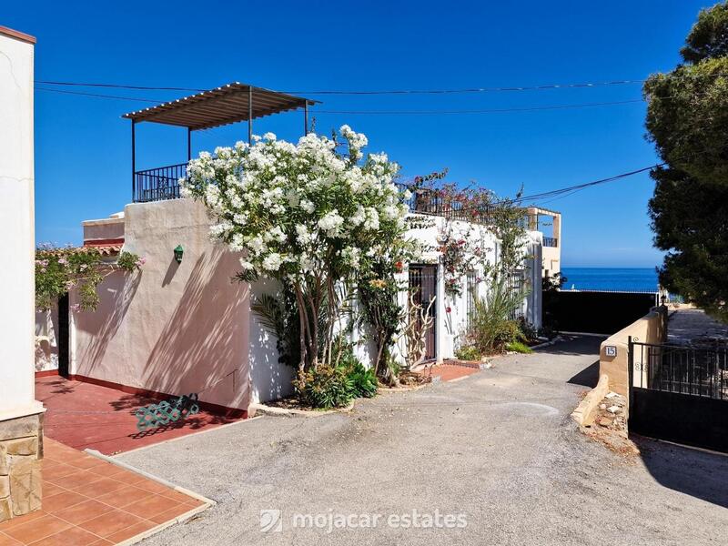 4 bedroom Villa for sale