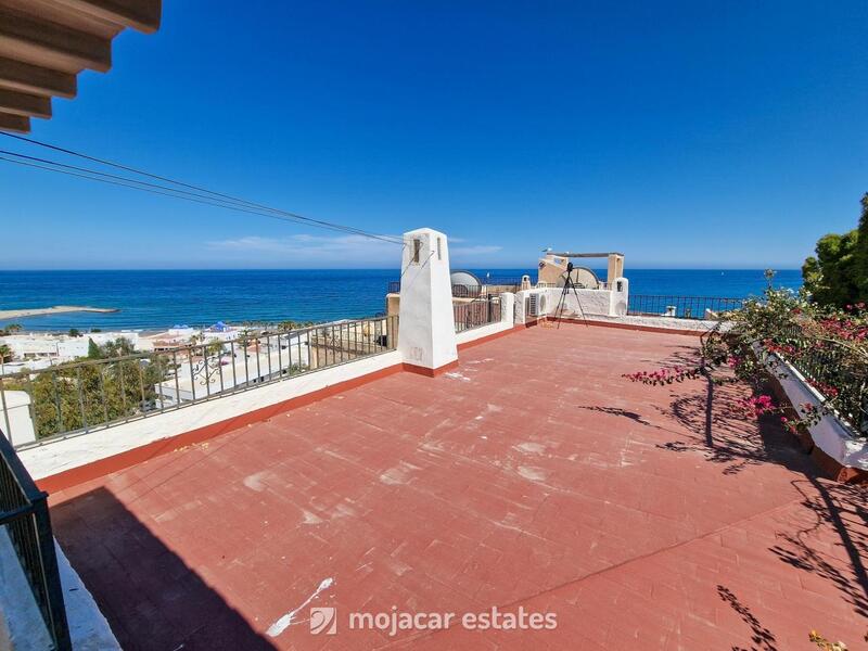 4 bedroom Villa for sale