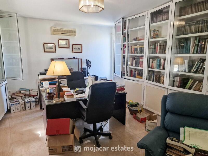 4 Schlafzimmer Villa zu verkaufen