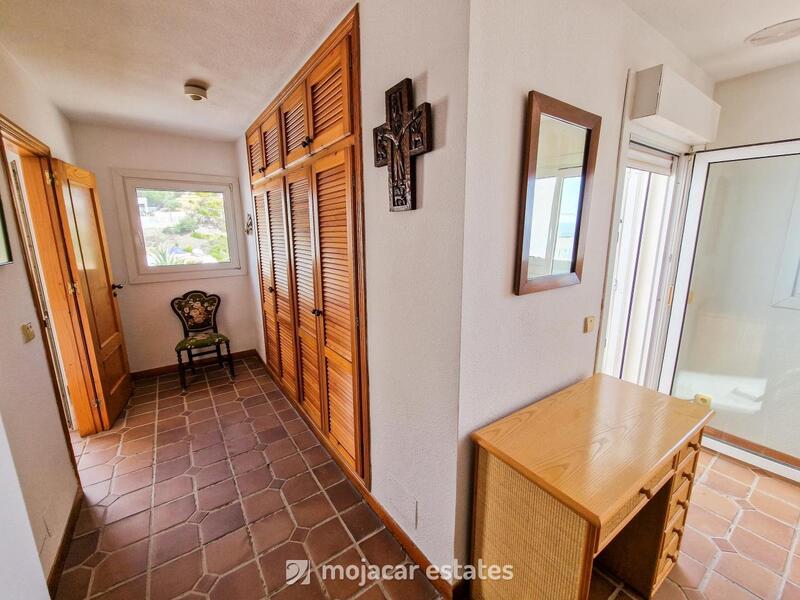 4 Cuarto Villa en venta
