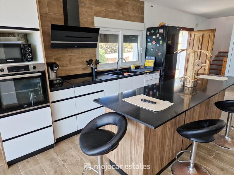4 slaapkamer Villa voor korte termijn huur