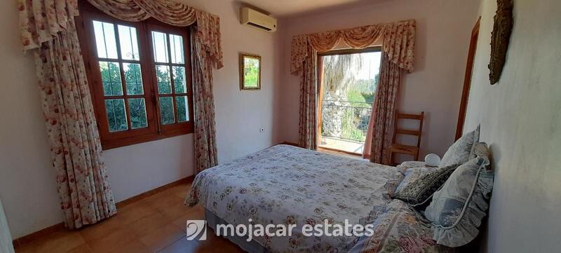 5 chambre Villa à vendre