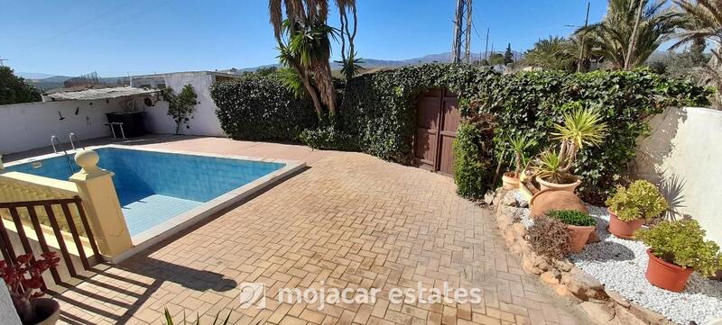 5 chambre Villa à vendre
