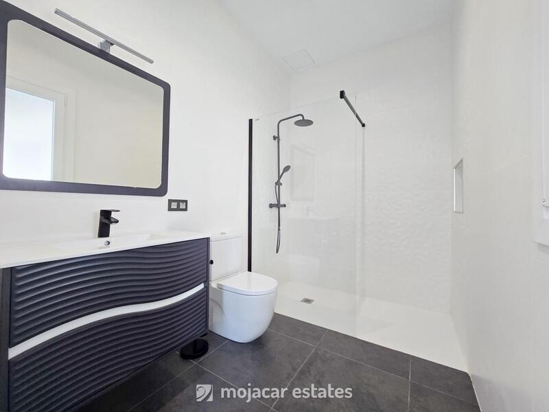 4 slaapkamer Villa Te koop