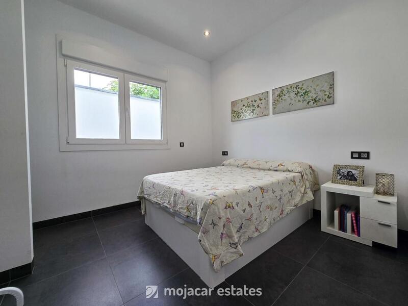 4 slaapkamer Villa Te koop