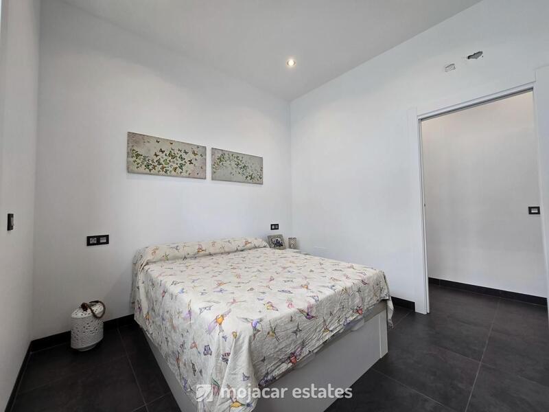 4 slaapkamer Villa Te koop