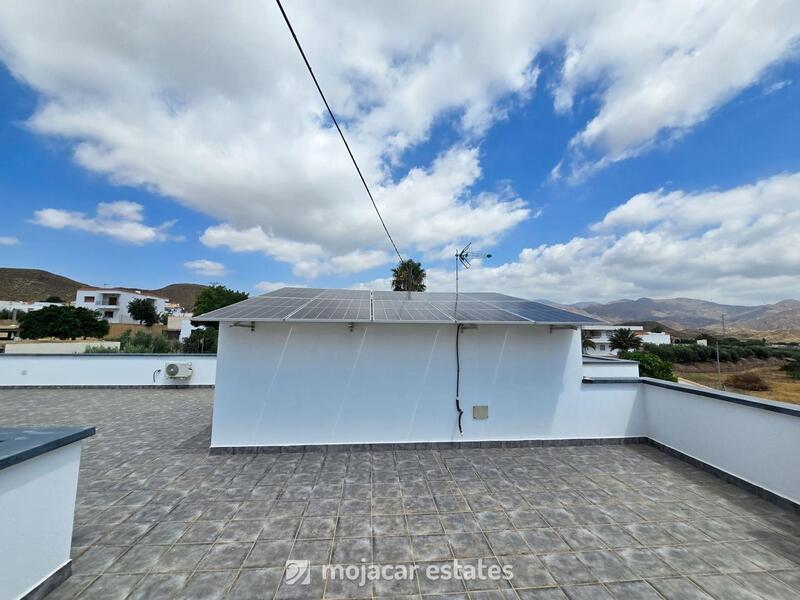 4 slaapkamer Villa Te koop