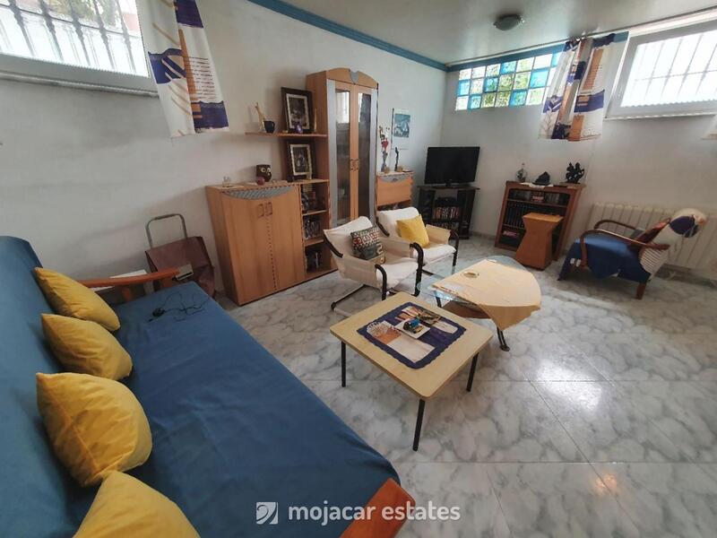 7 bedroom Villa for sale