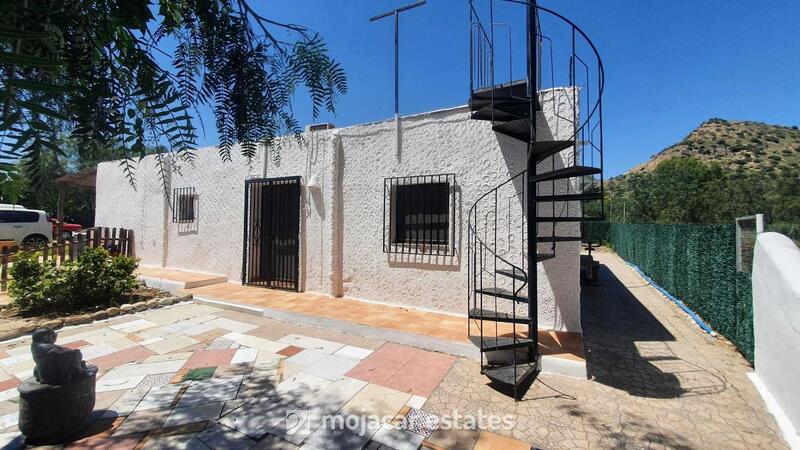 2 bedroom Villa for sale