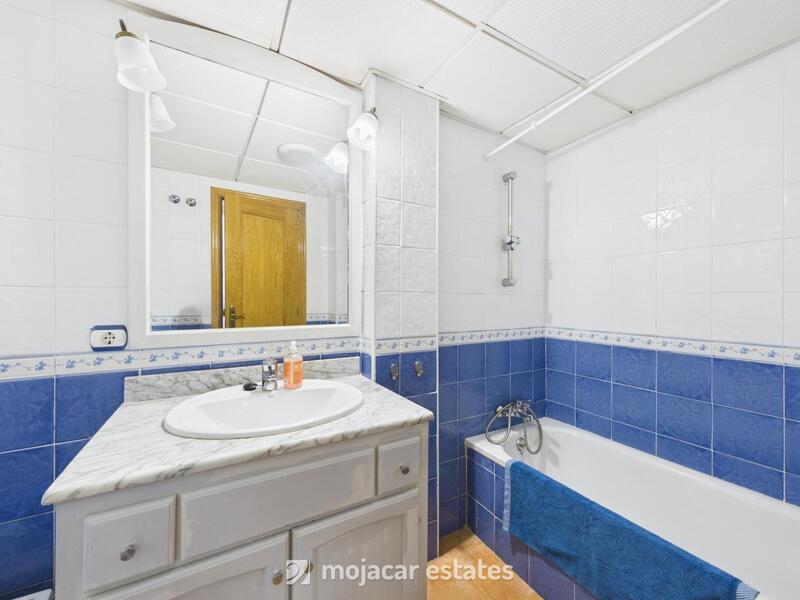 2 slaapkamer Appartement Te koop