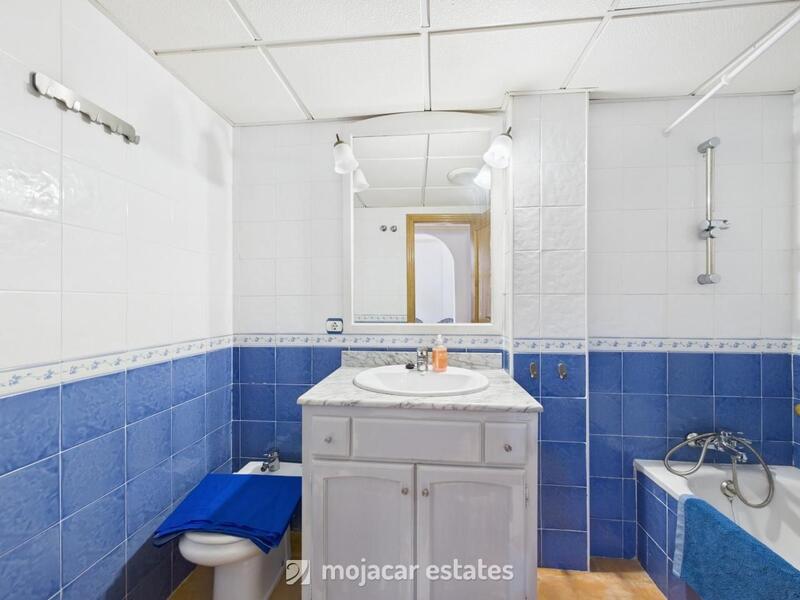 2 slaapkamer Appartement Te koop