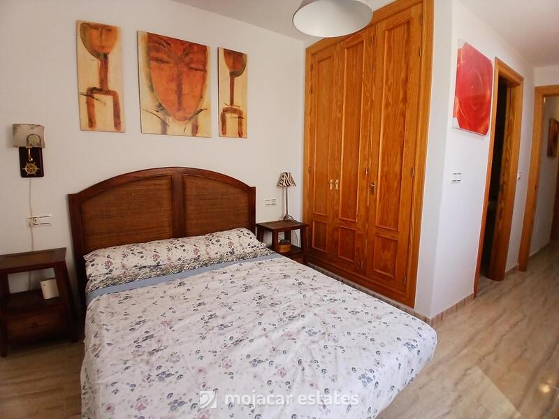 2 slaapkamer Appartement Te koop