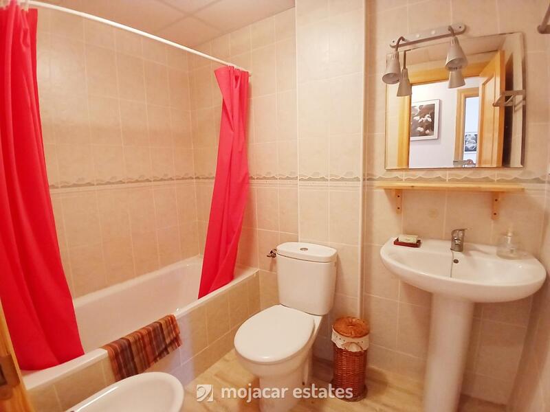 2 slaapkamer Appartement Te koop