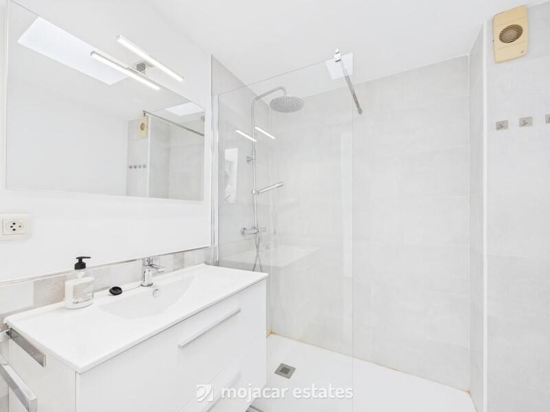 3 bedroom Townhouse for sale