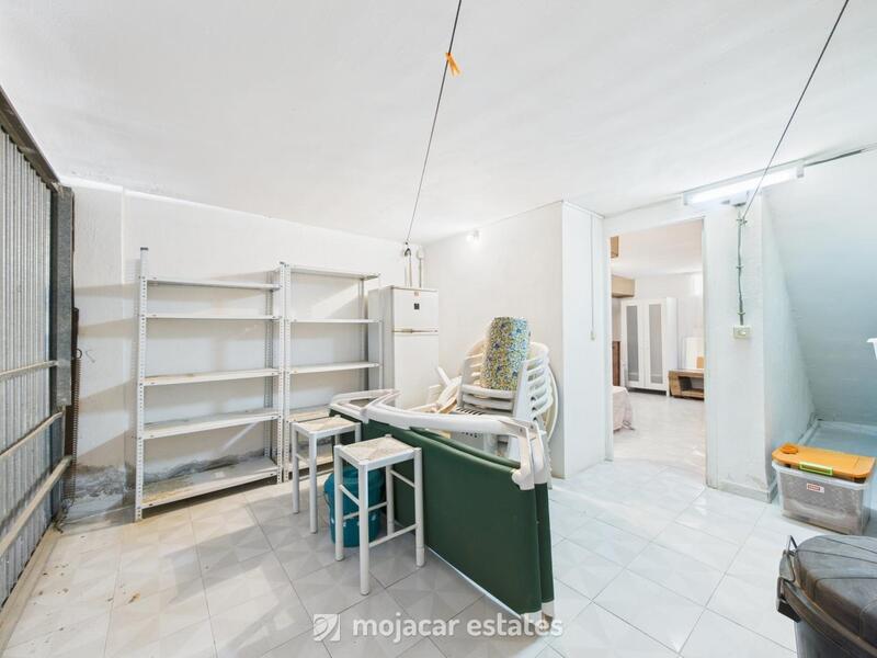 3 bedroom Townhouse for sale