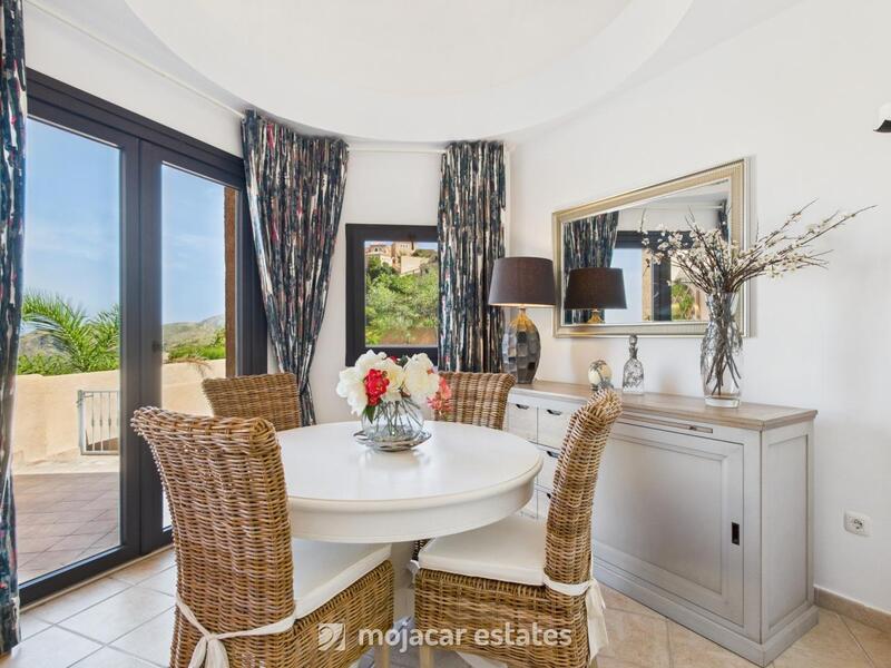 3 slaapkamer Villa Te koop