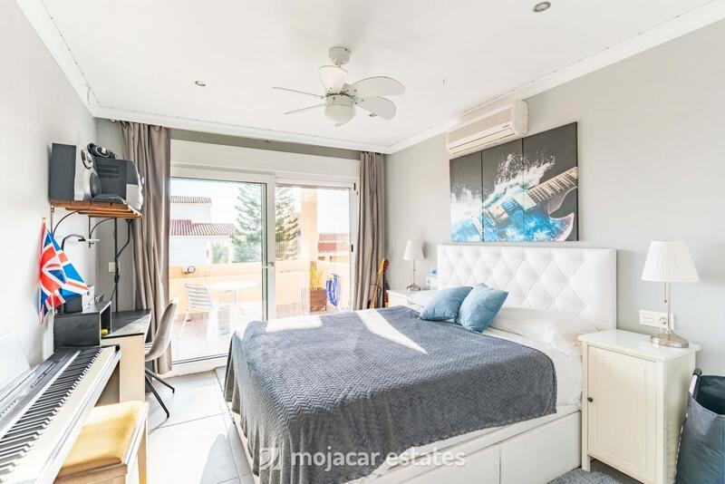 5 bedroom Villa for sale