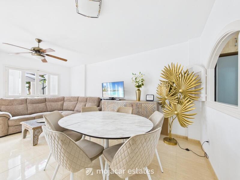 3 bedroom Townhouse for sale 3 bedroom Townhouse for sale