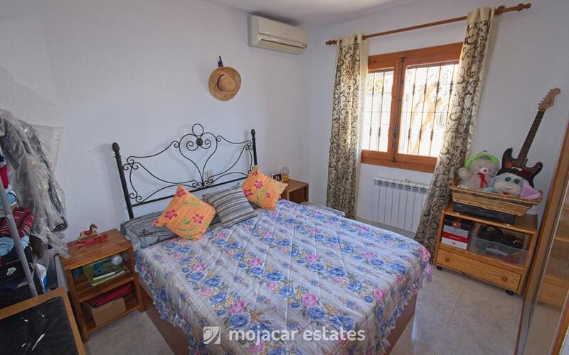 4 Schlafzimmer Villa zu verkaufen