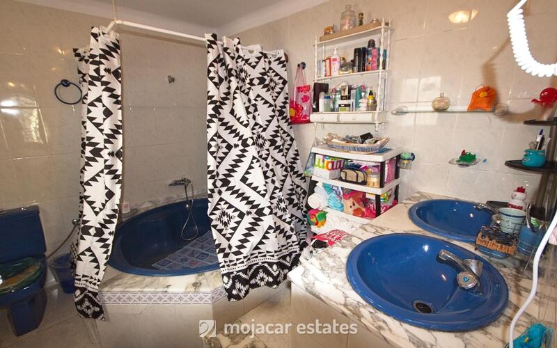 4 Schlafzimmer Villa zu verkaufen