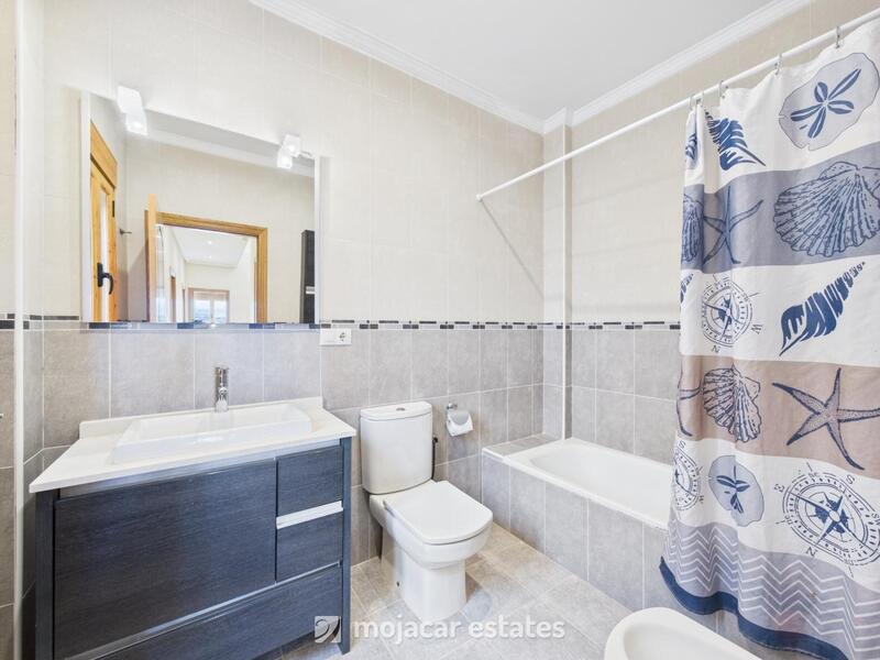 3 Cuarto Adosado en venta 3 Cuarto Adosado en venta