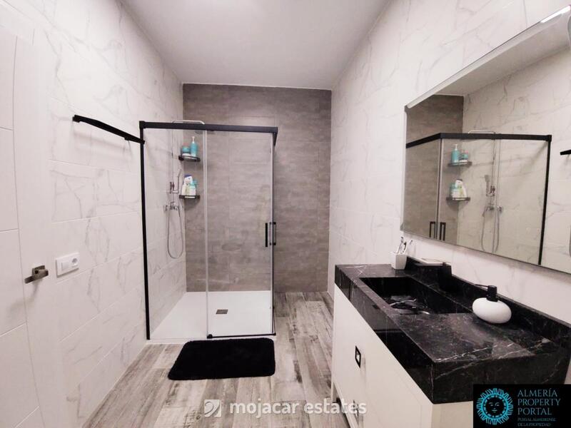 Villa zu verkaufen Villa zu verkaufen