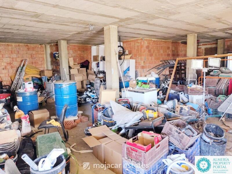 Villa zu verkaufen Villa zu verkaufen