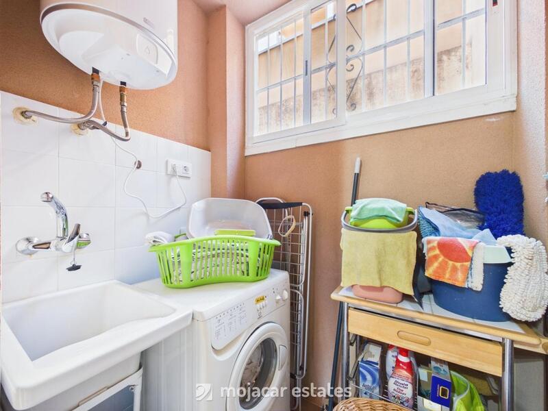 2 slaapkamer Appartement Te koop