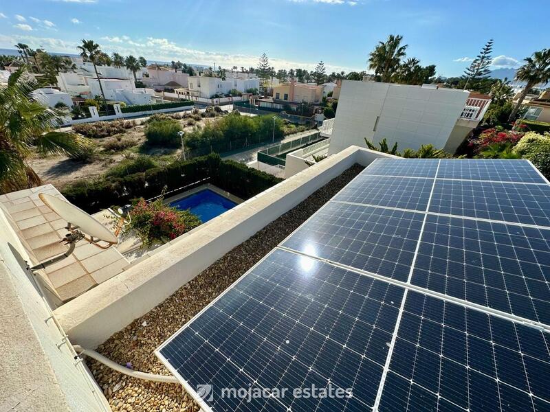 5 Cuarto Villa en venta