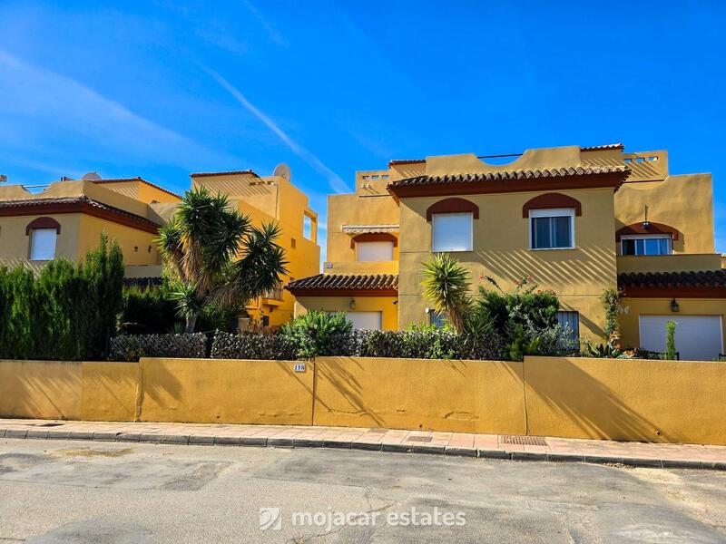 3 slaapkamer Appartement Te koop
