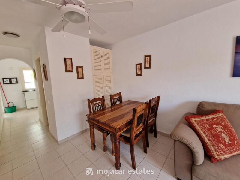 2 bedroom Townhouse for sale