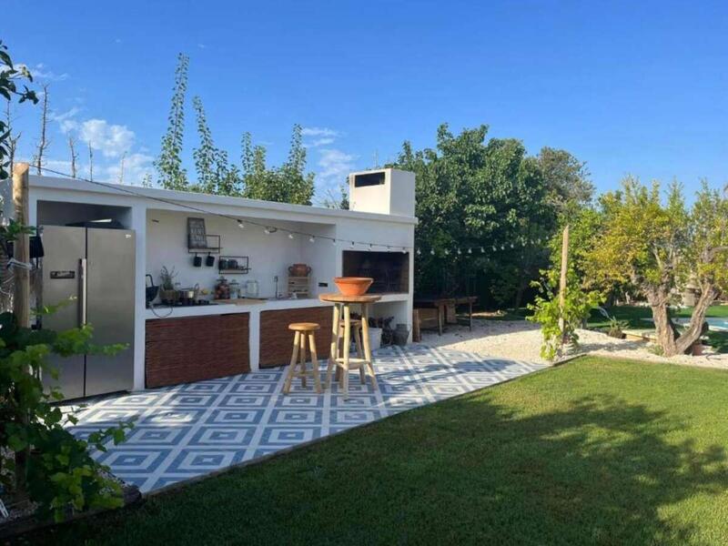 6 спальная комната вилла продается