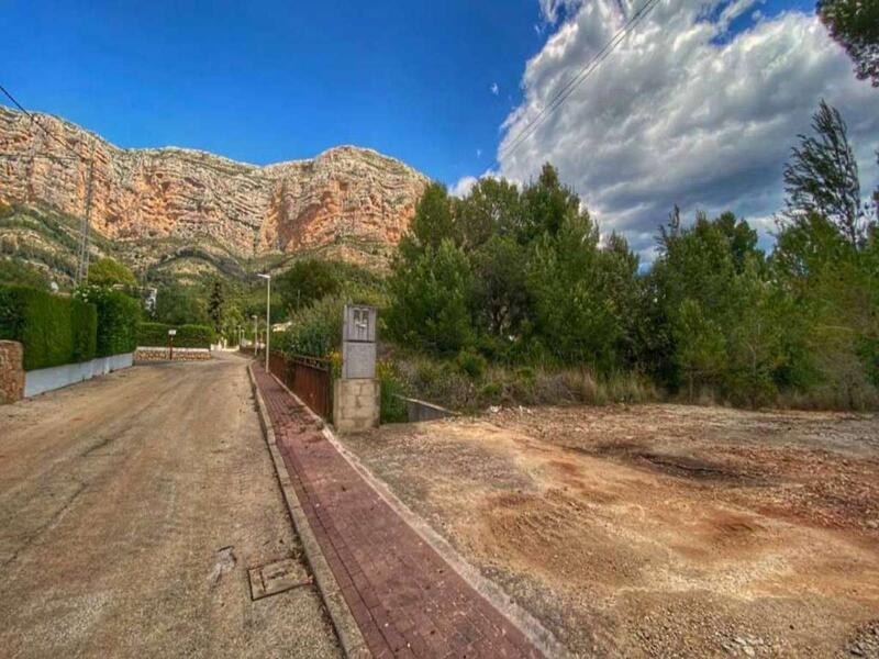 Landa till salu i Javea, Alicante
