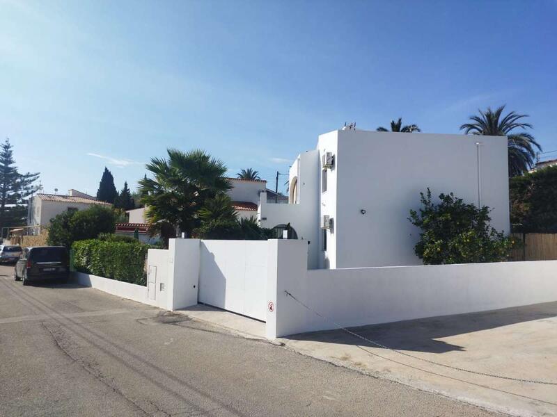4 bedroom Villa for sale