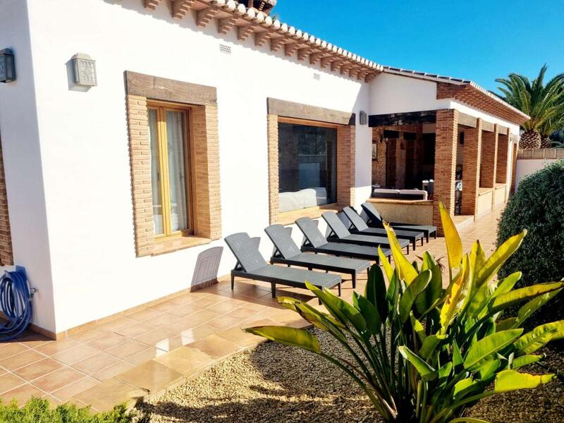 12 slaapkamer Villa Te koop
