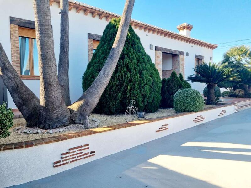 12 slaapkamer Villa Te koop